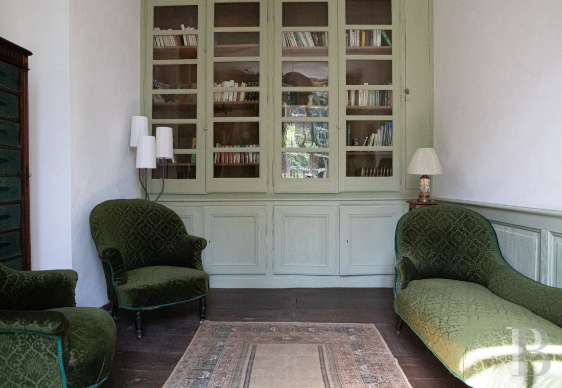 A carefully renovated 19th-century family home in the Plateau de Millevaches nature reserve in Flayat  - photo  n°18